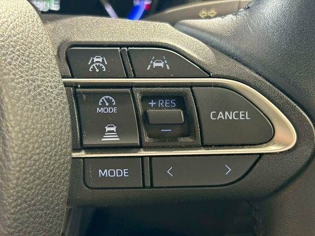 TOYOTA VOXY HYBRID 2022 Image 31