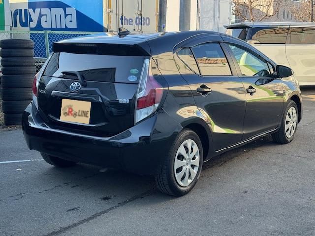 TOYOTA AQUA 2015 Image 31