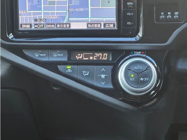 TOYOTA AQUA 2015 Image 31