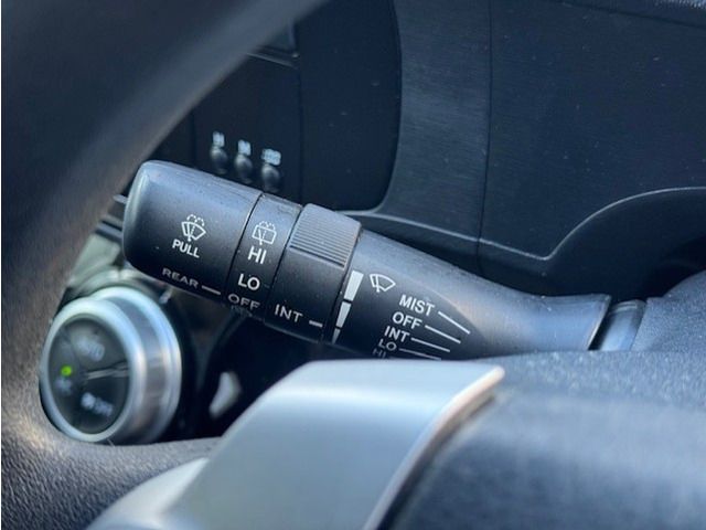 TOYOTA AQUA 2015 Image 31