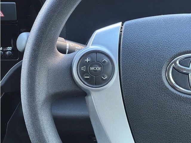 TOYOTA AQUA 2015 Image 31