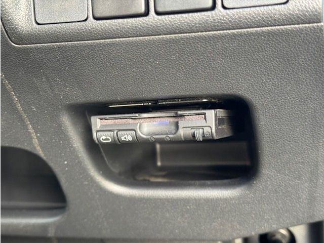 DAIHATSU MOVE 2015 Image 31