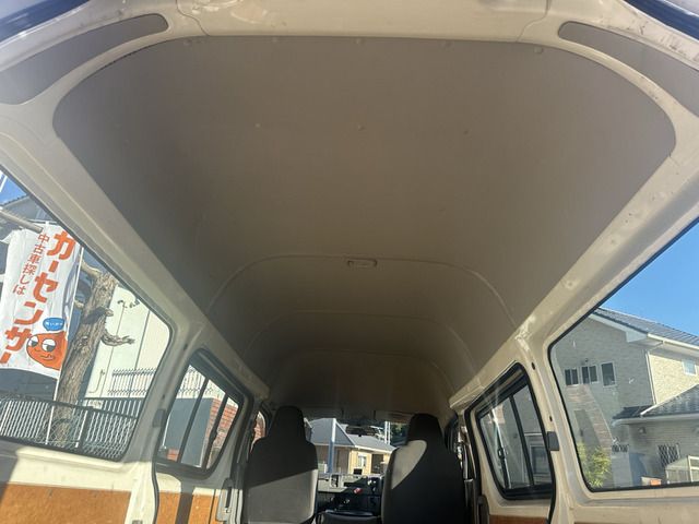 TOYOTA HIACE VAN 2WD 2007 Image 31