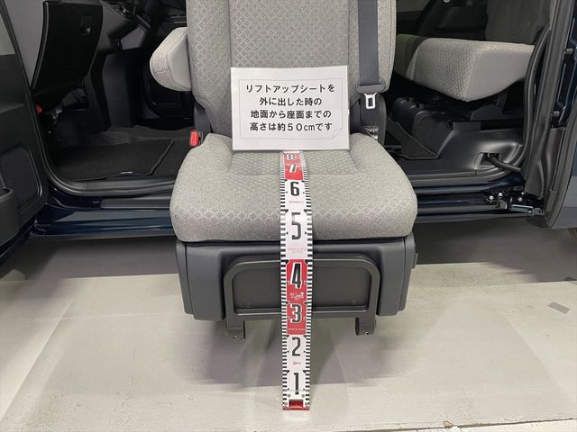 DAIHATSU TANTO 2020 Image 31