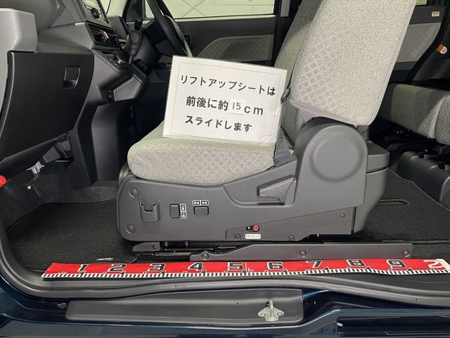 DAIHATSU TANTO 2020 Image 31