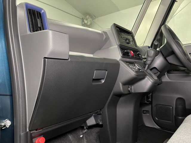 DAIHATSU TANTO 2020 Image 31