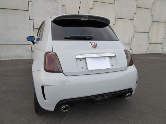 FIAT ABARTH 500 2013 Image 31