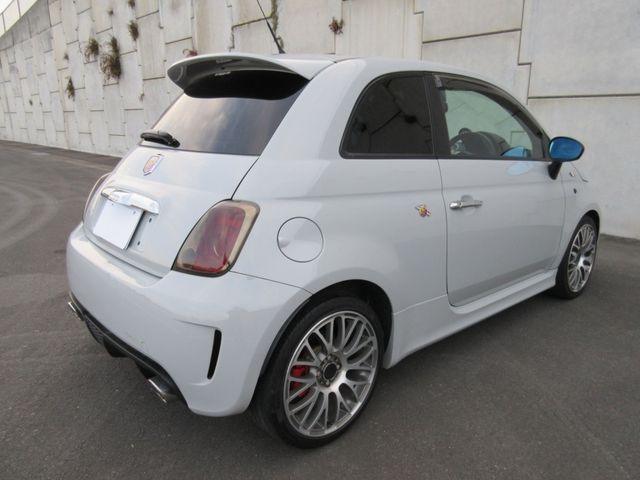 FIAT ABARTH 500 2013 Image 31