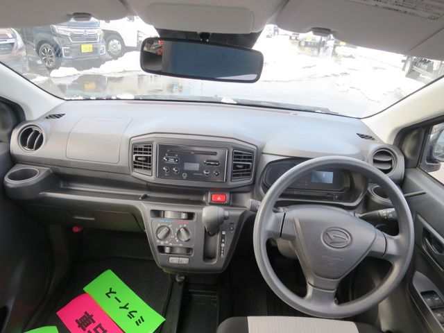 DAIHATSU MIRA E:S 4WD 2018 Image 31