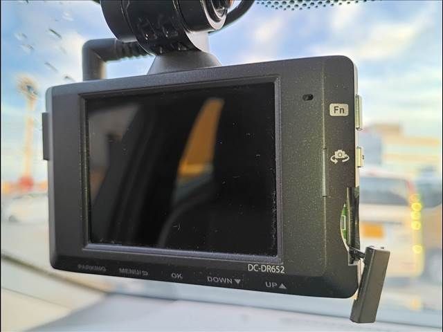 TOYOTA PRIUS 4WD 2023 Image 31