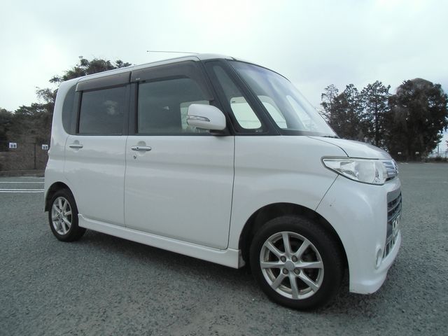DAIHATSU TANTO CUSTOM 2011 Image 31