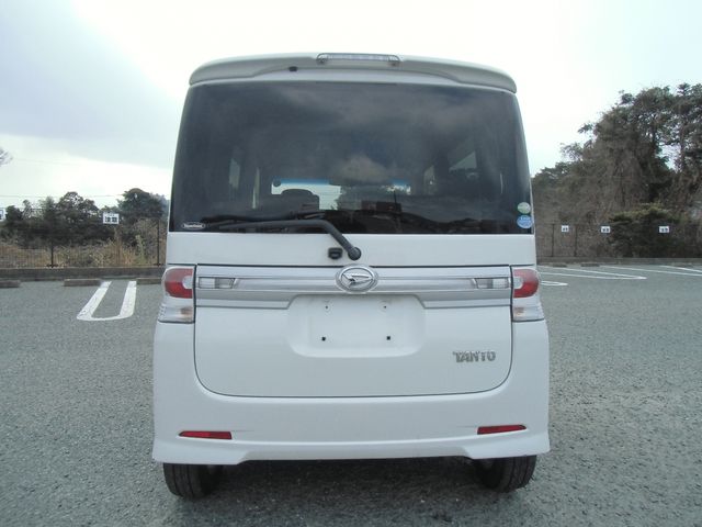 DAIHATSU TANTO CUSTOM 2011 Image 31