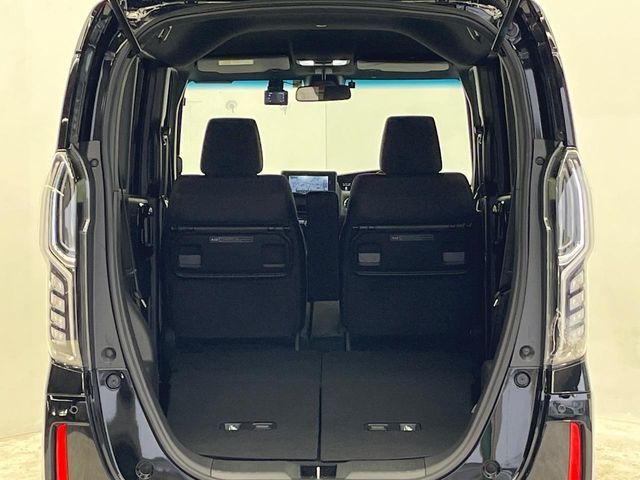 HONDA N BOX CUSTOM 2023 Image 31