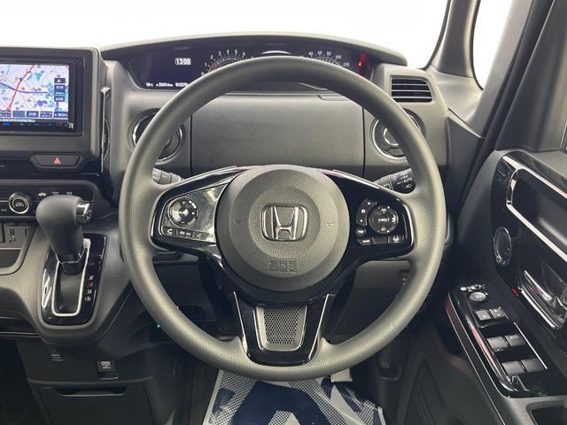 HONDA N BOX CUSTOM 2023 Image 31