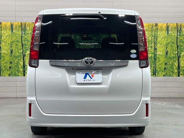 TOYOTA NOAH 2015 Image 31