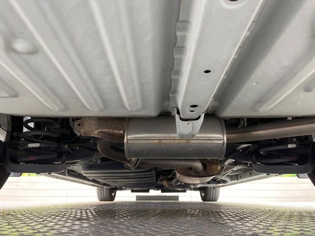 TOYOTA NOAH 2015 Image 31