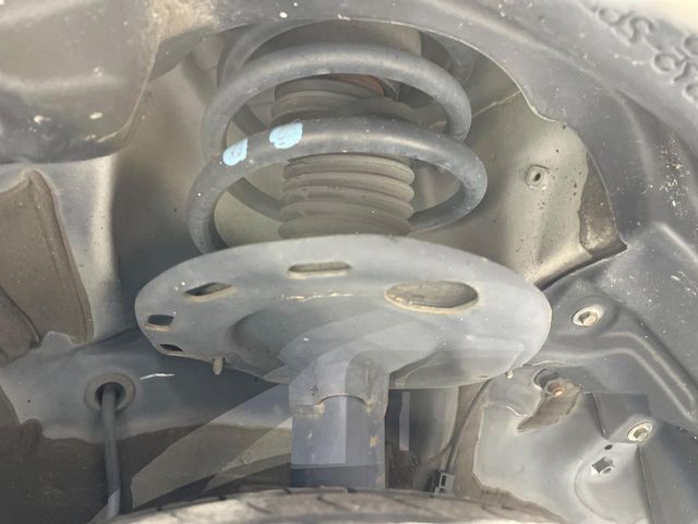 TOYOTA NOAH 2015 Image 31