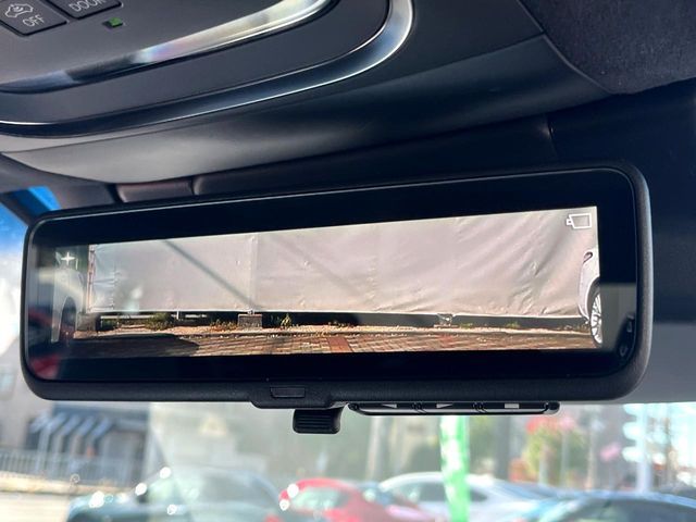 TOYOTA LEXUS LS500H 2017 Image 31