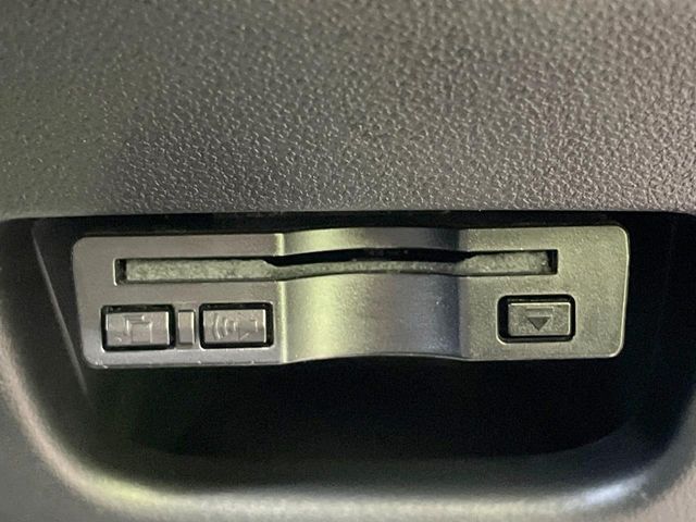 DAIHATSU CAST SPORT 2017 Image 31