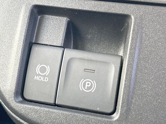 DAIHATSU TANTO FAN CROSS 2023 Image 31