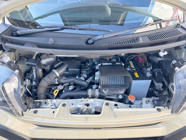 DAIHATSU TANTO FAN CROSS 2023 Image 31