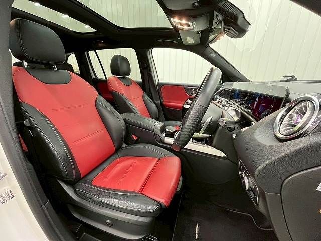 MERCEDES BENZ GLB 2020 Image 31