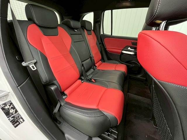 MERCEDES BENZ GLB 2020 Image 31