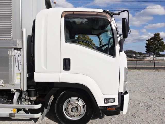 ISUZU FORWARD 2016 Image 31
