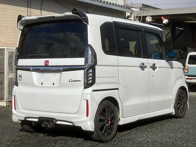 HONDA N BOX CUSTOM 2018 Image 31