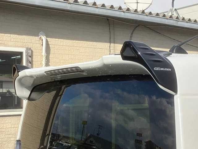 HONDA N BOX CUSTOM 2018 Image 31