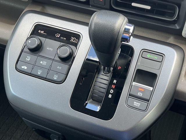 HONDA FREED E:HEV 2024 Image 31