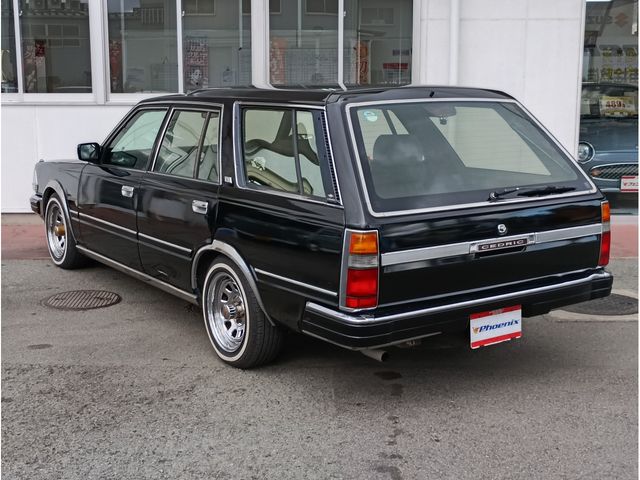 NISSAN CEDRIC WAGON 1998 Image 31