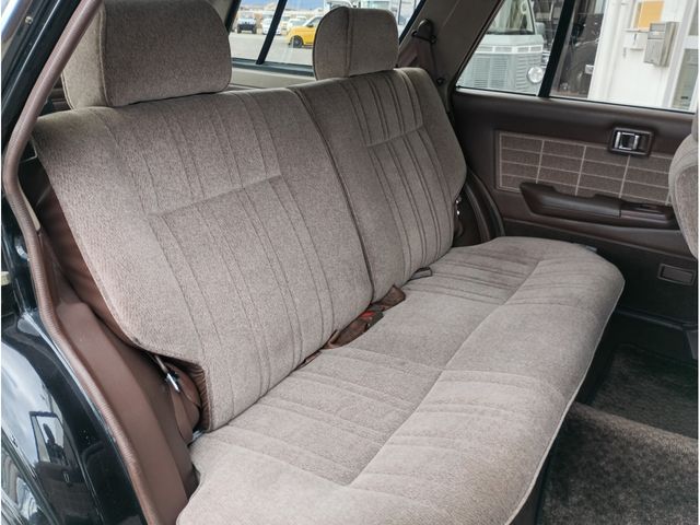 NISSAN CEDRIC WAGON 1998 Image 31