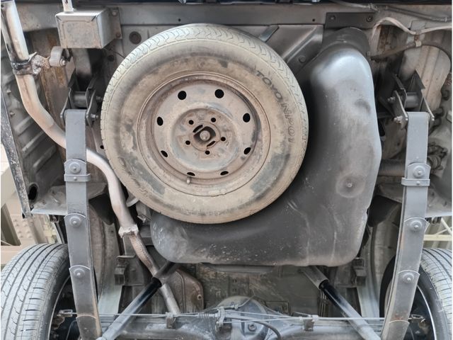 NISSAN CEDRIC WAGON 1998 Image 31