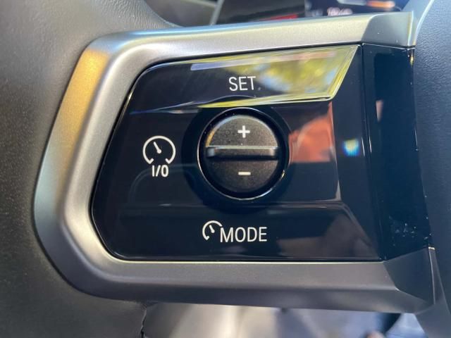 BMW 5SERIES SEDAN 2024 Image 31