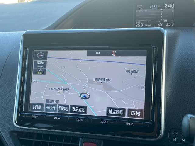 TOYOTA NOAH HYBRID 2018 Image 31