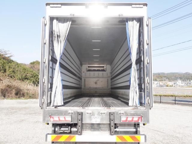 MITSUBISHI FUSOU SUPER GREAT 2017 Image 31