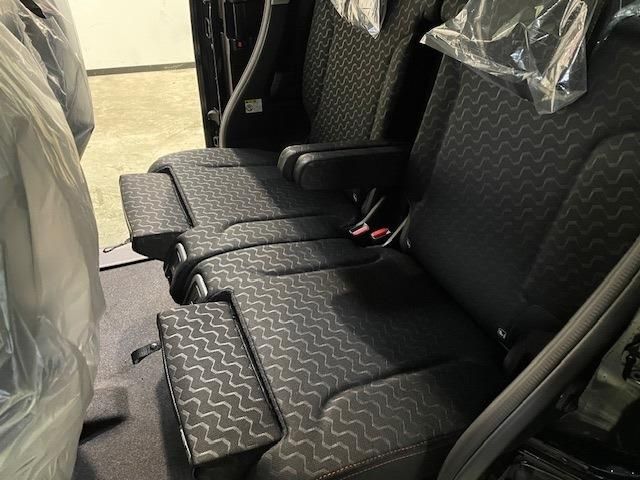 SUZUKI SPACIA GEAR 4WD 2025 Image 31