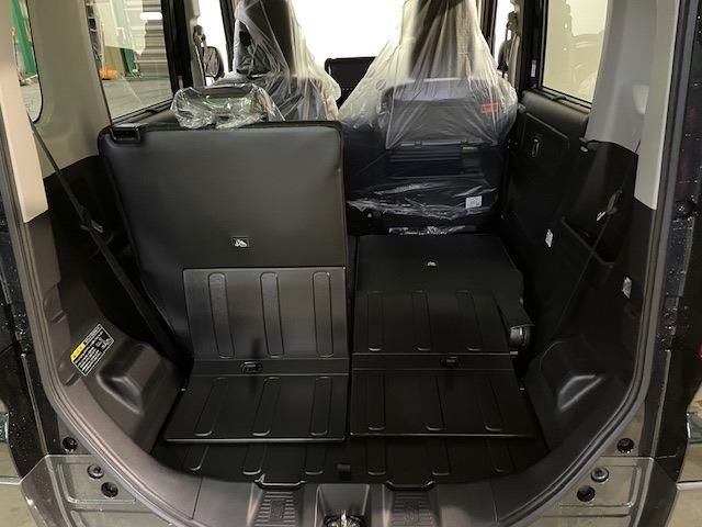 SUZUKI SPACIA GEAR 4WD 2025 Image 31