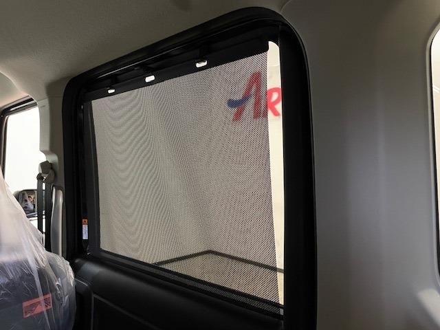 SUZUKI SPACIA GEAR 4WD 2025 Image 31