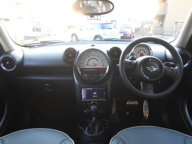 BMW MINI COOPER S CR 2014 Image 31