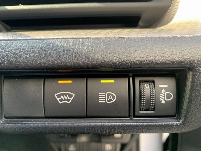 TOYOTA PRIUS 4WD 2024 Image 31