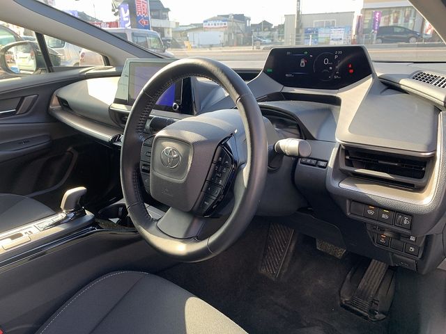 TOYOTA PRIUS 4WD 2024 Image 31