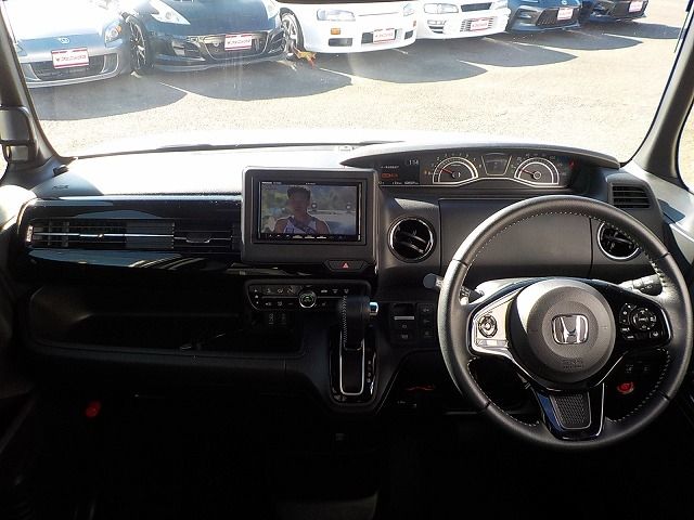 HONDA N BOX CUSTOM 2023 Image 31