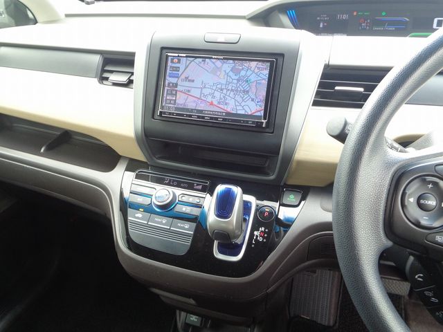 HONDA FREED HYBRID 2018 Image 31