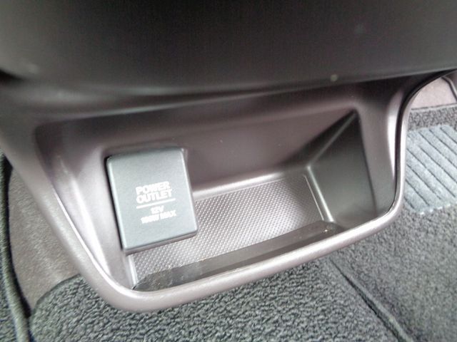 HONDA FREED HYBRID 2018 Image 31