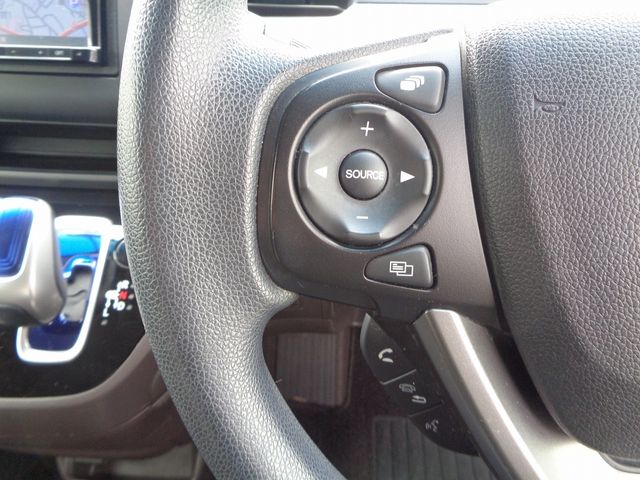 HONDA FREED HYBRID 2018 Image 31