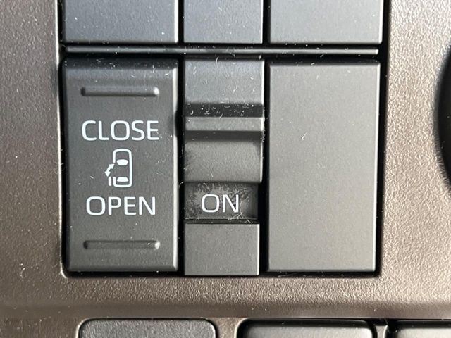 TOYOTA ROOMY 2023 Image 31