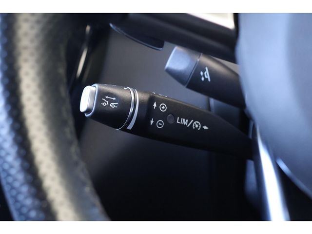 MERCEDES BENZ GLC CL 2019 Image 31