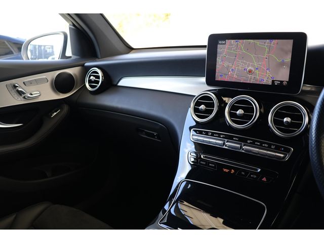 MERCEDES BENZ GLC CL 2019 Image 31